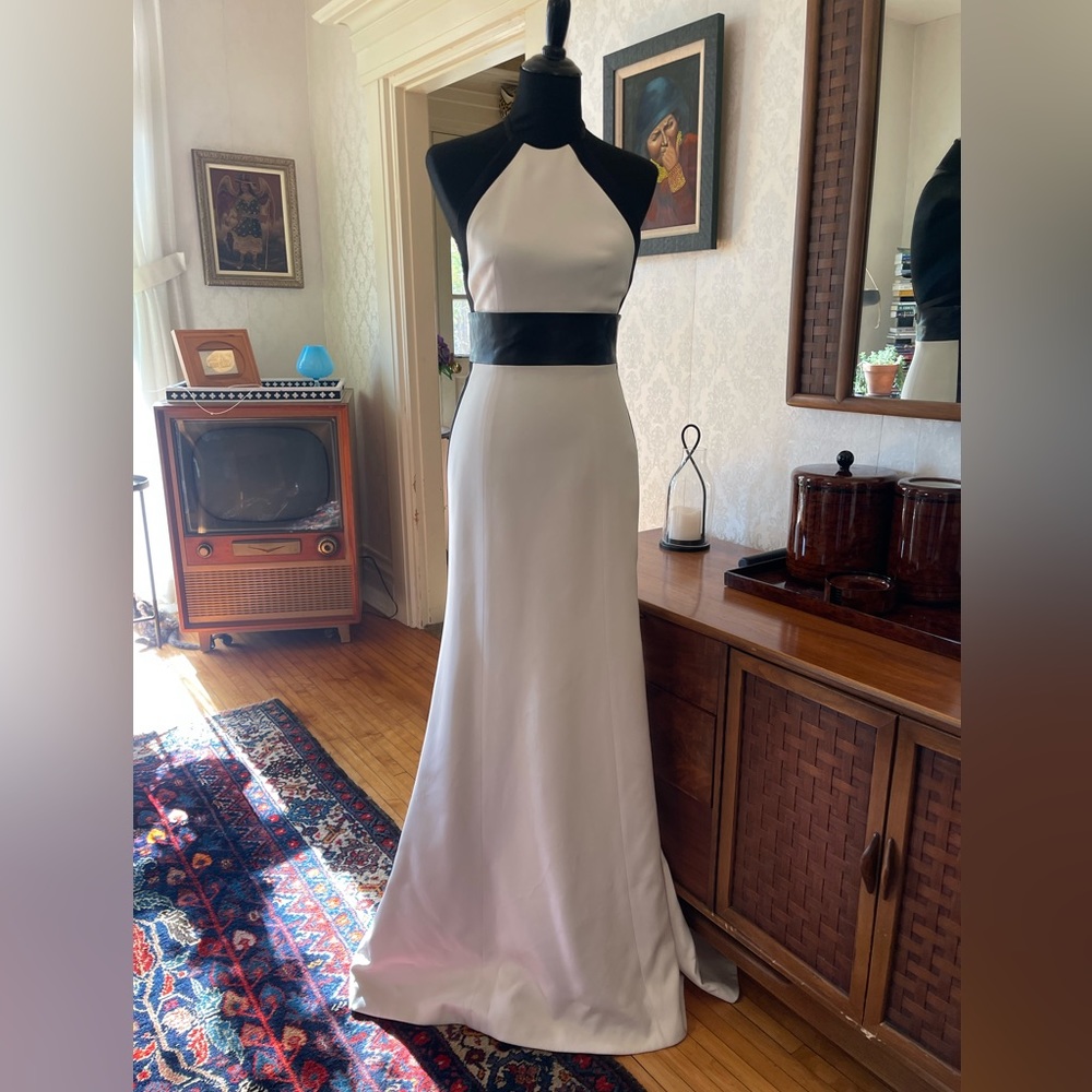 HANEY gown